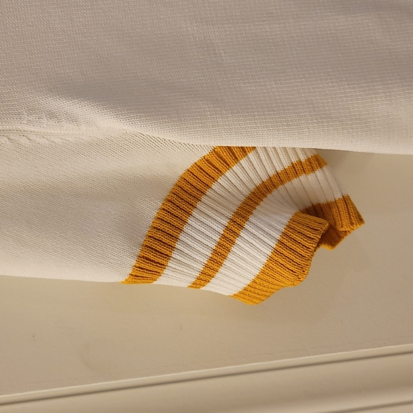 Just reduced! New York&Company Mustard and White Short Sleeve Sweater and Skirt - Picture 5 of 8